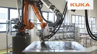 KUKA Robots Make Advanced Carbon Fiber Components at Compositence