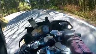 Salita al balcone d'Italia in moto.