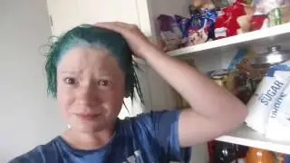 BLAUW HAAR??????????