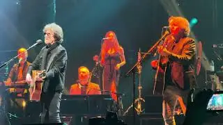 Jeff Lynne’s ELO live “Livin’ Thing” Kia Forum Inglewood CA October 26, 2024