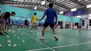 1 vs 2 (defence, drop shot and smash practice)