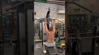How to make 3d and wide back #trending #motivation #viral  #backworkout #gym #bollywood #cr7 #short