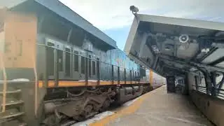 @CSXOfficial train M277 passes Rockville station with mid DPU ES44AH 3150