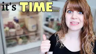 Cleaning and Organizing the Fridge / Clean with me!