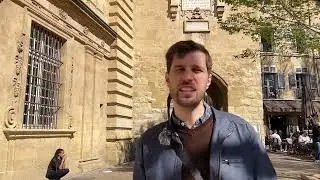 La place de l'hôtel de ville à Aix-en-Provence