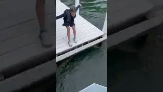 Not all Lake Geneva mail deliveries are successful 😅 (via @cruiselakegeneva/TT) | #shorts