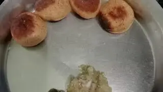 कुकर में बनाए लिटृटी चोखा बिल्कुल गांव स्टाइल। Iitti chokha recipe/ litti chokha in kukar🥵🥵