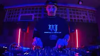 Julian Rouede - Warm-up Techno - UNDER SESSION