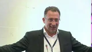 Cashless society and e-commerce