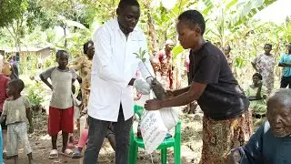 Relief food distribution in Namabasa