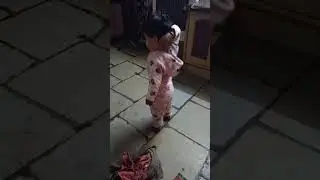 when she dance, her dance only for herself #kid #funny #shorts