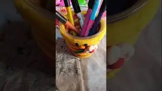 **&ldquo;I Turned Clay Into a CUTE Pen Holder! 🐝✨ (So Satisfying!)&rdquo;**