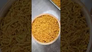 Aloo Bhujia Sev | How to make Aalu Sev namkeen at home #snacks #youtubeshorts #shorts #viralvideo