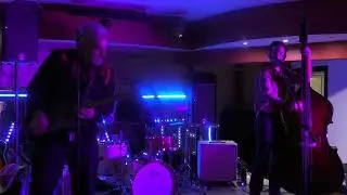 DON DIEGO TRIO (FROM SICILY) When You're Smiling + Whistle Stop ATLANTIS BAR SOUTHEND