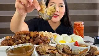 NAGMAMANTIKANG PORK ADOBO AT CRISPY DANGGIT