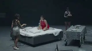 Del Fandom al Troleig, una sàtira del bla bla bla
