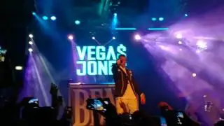 VEGAS JONES feat Nitro - Trankilo live @Magazzini Generali