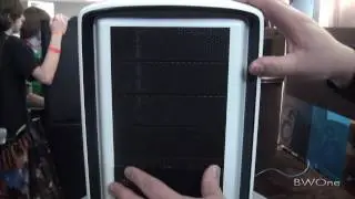 Corsair Special Edition White Graphite 600T Mid-Tower Case - PAX East 2011 - BWOne.com