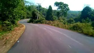 Jalan raya cileles gunung kencana