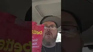 #1minutevideo #foodreview BETTERGOODS Smoked Gouda Mac N Cheese flavored chips #chipreview