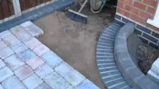 Building a driveway with Marshalls Tegula block paving