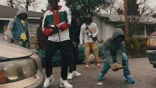 Que Dawg- Trapped Out (Official Video)