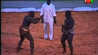 Zoss vs Boy Niang 2
