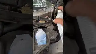 How to remove seized windshield wiper arms 2 different methods puller & man hand hammer