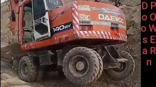 Heavy Stone Moving With Doosan excavator - Power Machine Hold Heavy Stone 🪨