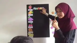 Matching the name of fruits (spelling)