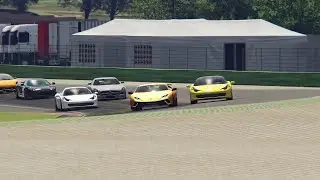 Lamborghini Huracan Performante vs Supercars at Vallelunga - Classic