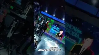Mariposa en Nylon Negro, tras c&aacute;maras, II