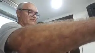 PR MARCO ANTONIO DA WEB RÁDIO AMOR E VIDA LOUVANDO A DEUS NA MANANCIAL 