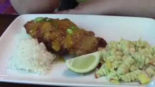 Lunch at the Kona Cafe!
