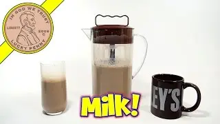 Hershey's Chocolate Milk Hand Mixer - Making Delicious Choclate Milk!