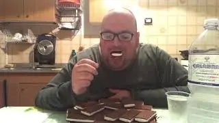 40 Kinder fetta al latte e un pollo ‘rafforzante’