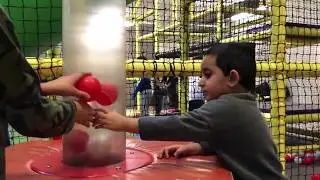 Snake And Ladder indoor soft play area || Play area snake and ladder at syon park london