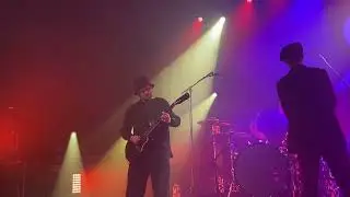 VV - Ville Valo - Kiss of Dawn Live 4/1/23 amazing guitar solo by Mikko Virta