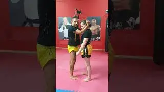 Fabio Carone - Come approcciarsi al CLINCH nella Muay Thai