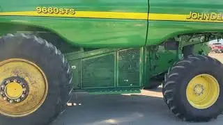 JOHN DEERE 9660STS Harvester on Rubber