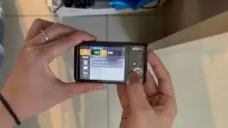 Sony W570 (rare champagne gold)