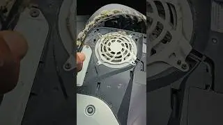 People Please Clean your PS5 at least once a year or else its going to shut down