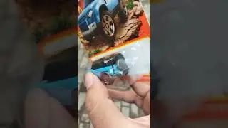 Penampakan Matchbox Land Rover Defender 90 blue #diecast #matchbox #matchboxindonesia