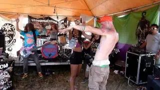 Shinobi Ninja (#2) Live at Warped Tour 2011 (Darien Lake) 7/12/11