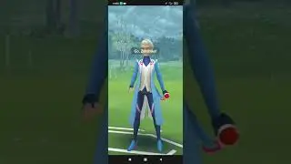Jak grać w Pokemon Go bez pokebali?