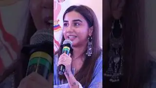 Prajakta's Favourite Books 📚 | Prajakta Koli | MostlySane FC