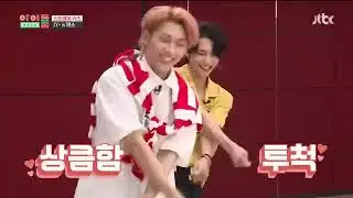 FELIX BEING FAN BOY OF TWICE