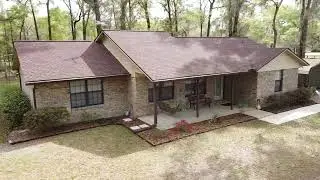 Country Living can be yours at 825 SW Woodland Ave in Fort White Florida.