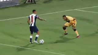 BRYAN REYNA / SKILLS / NA PONTA ELA FICA