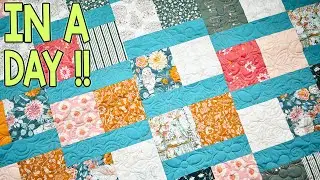Двойной перетасовочный узор | Выкройка лоскутного одеяла Charm Pack с полосками желеобразных рулетов | Выкройка лоскутного одеяла In A Day | Легко